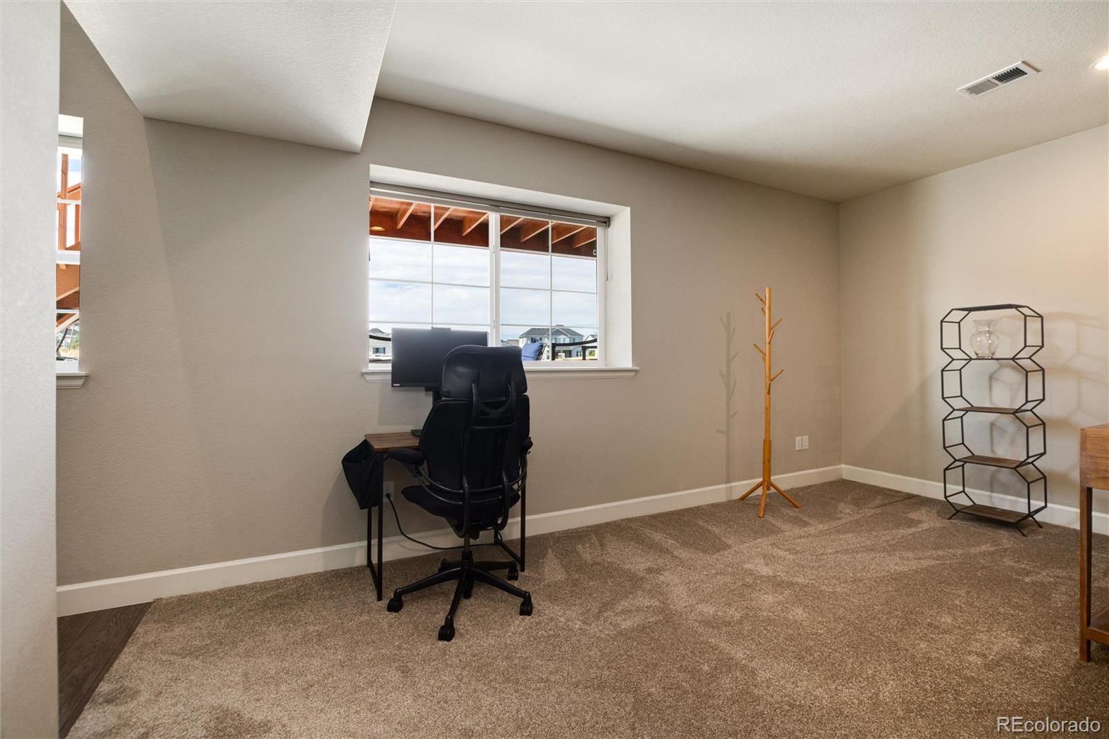 MLS Image #23 for 7053 s waterloo way,aurora, Colorado