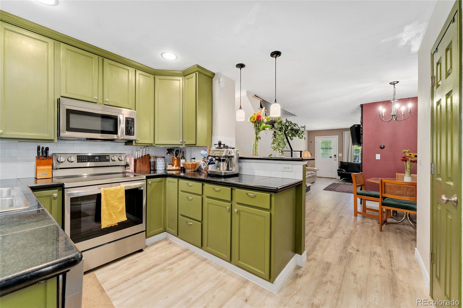 MLS Image #12 for 10803 w dartmouth avenue,lakewood, Colorado