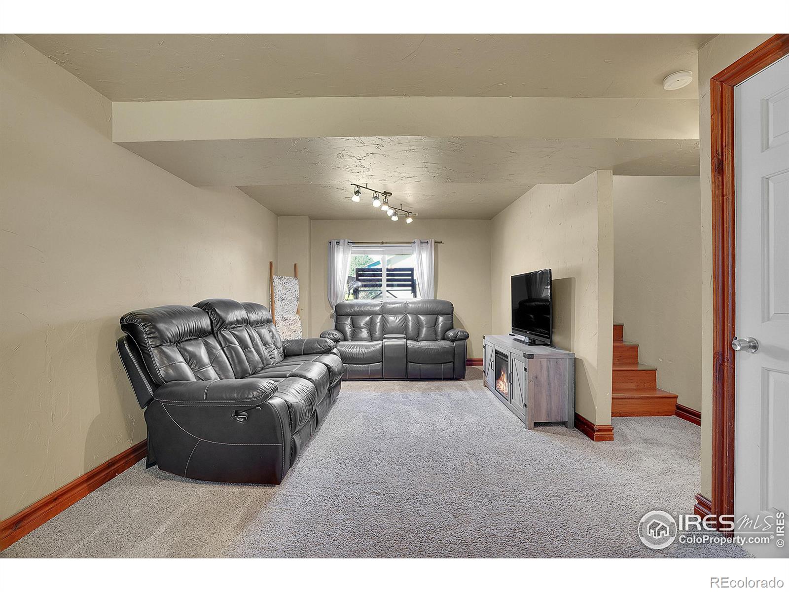 MLS Image #18 for 706  6th street,kersey, Colorado