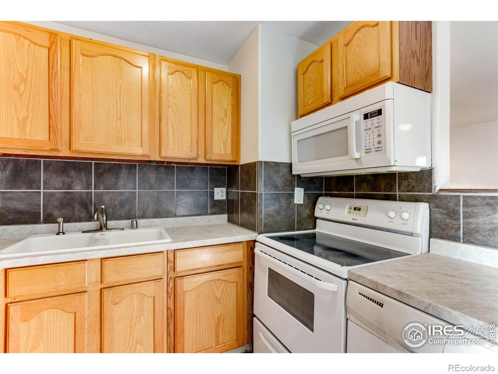 MLS Image #13 for 121 s marjorie avenue,milliken, Colorado