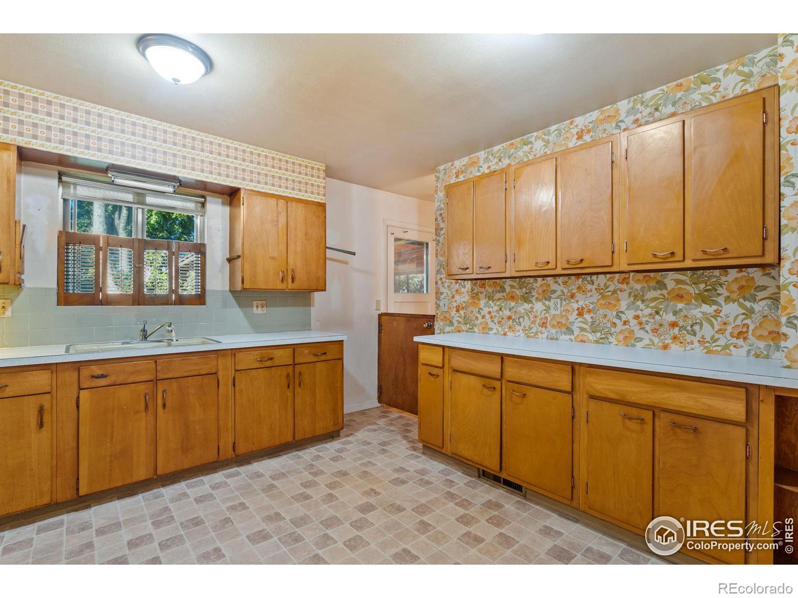 MLS Image #6 for 1027  25th avenue,greeley, Colorado