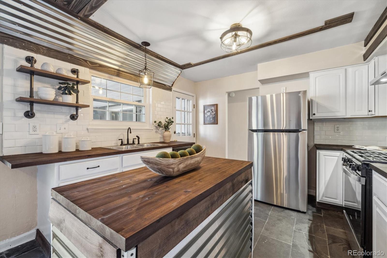 MLS Image #11 for 7505 w yale avenue,denver, Colorado