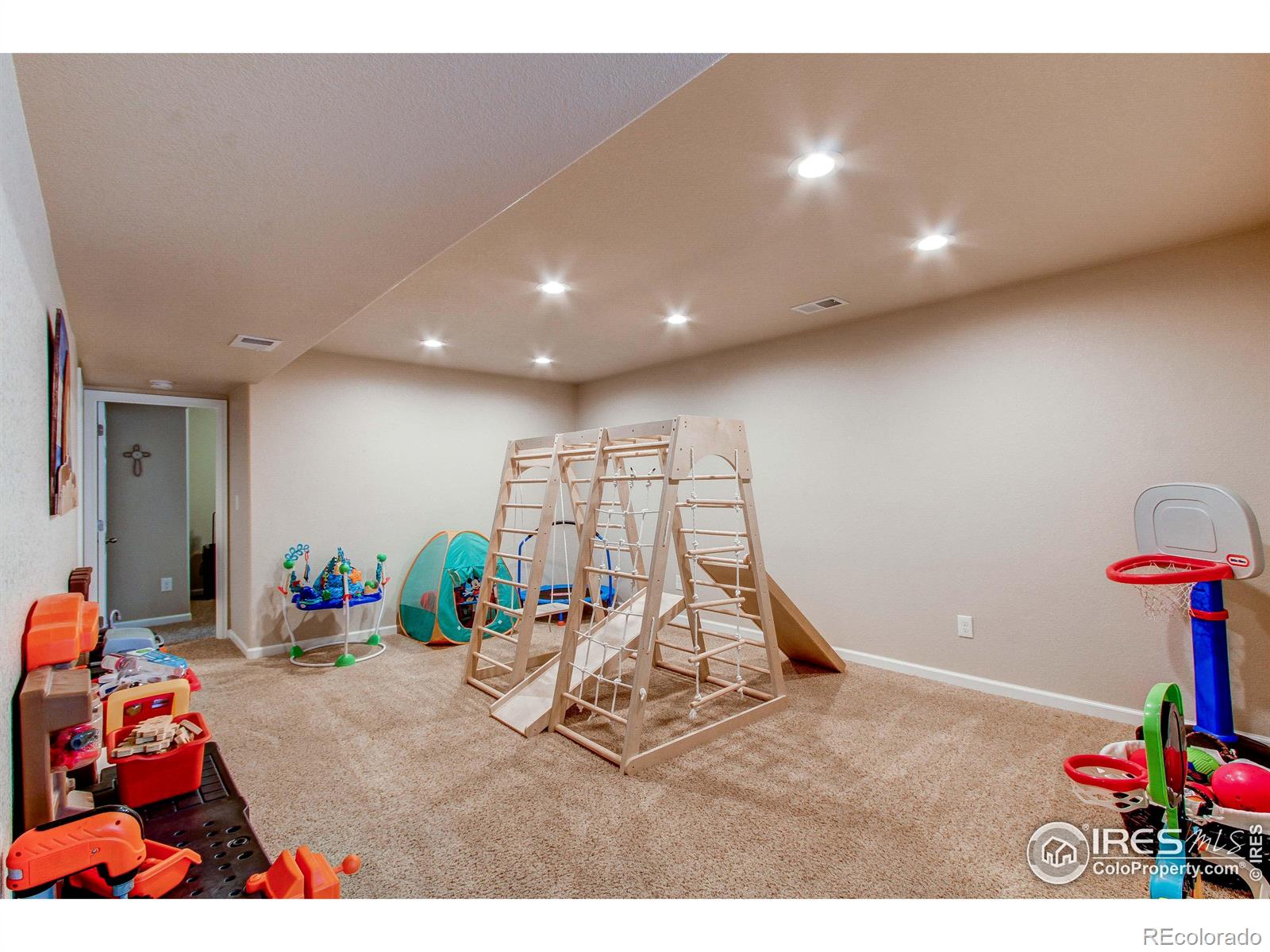 MLS Image #25 for 3452  white buffalo drive,wellington, Colorado