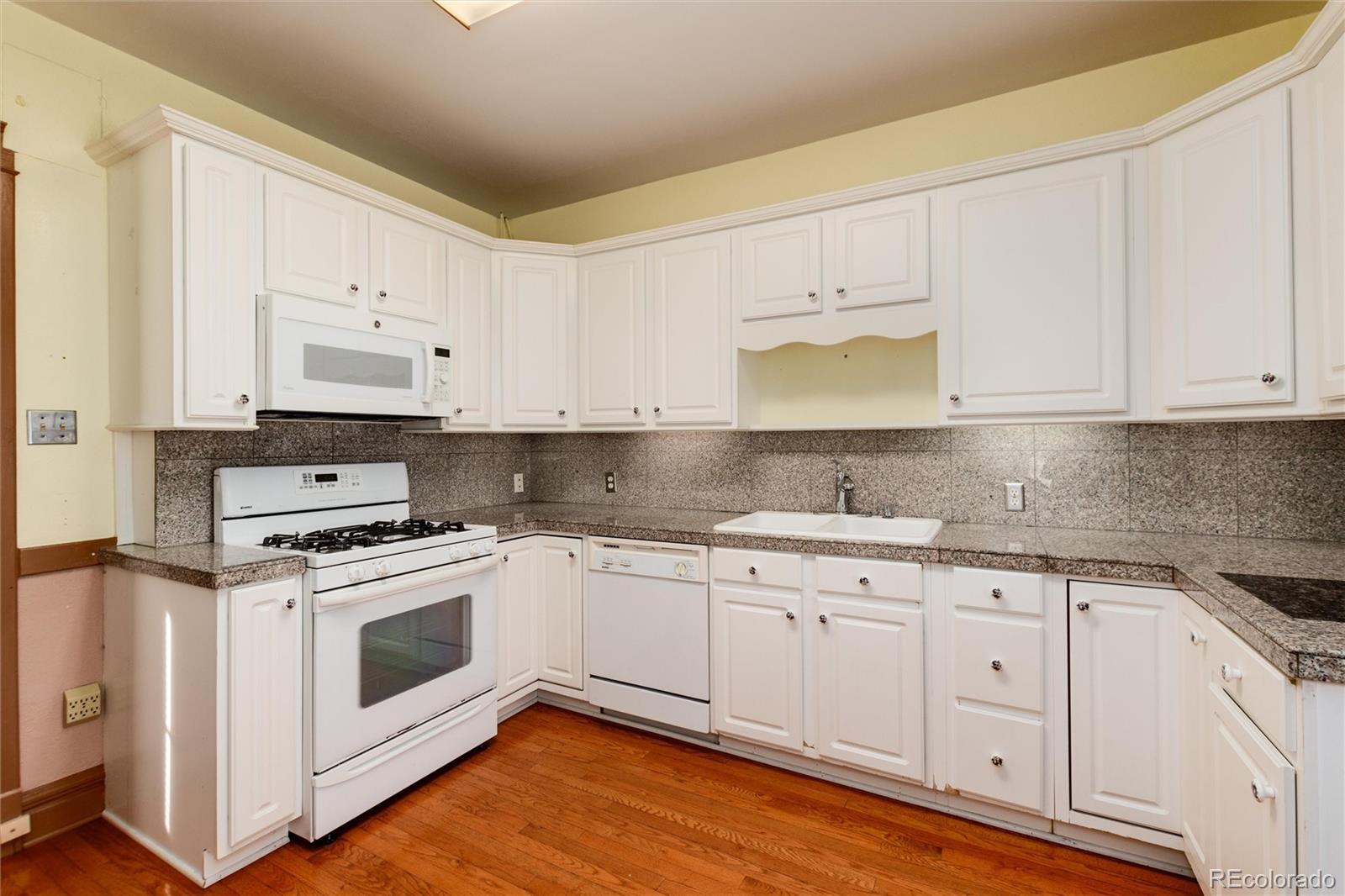 MLS Image #23 for 3387 w 29th avenue,denver, Colorado