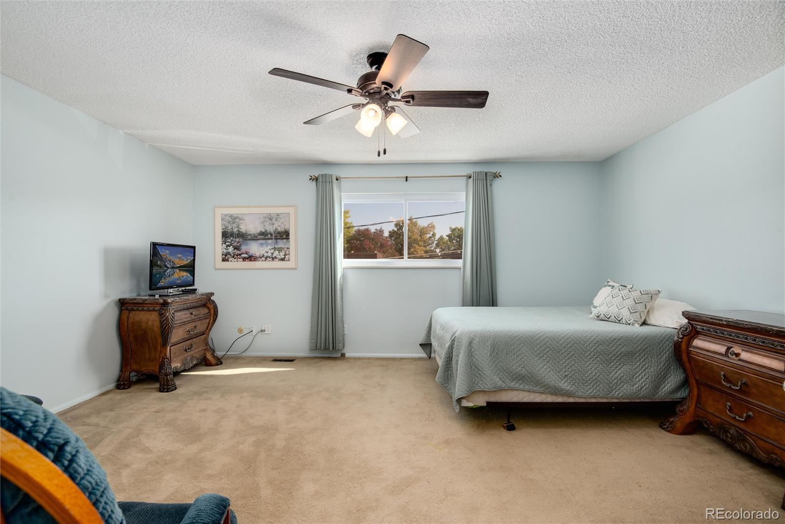 MLS Image #21 for 569 s xenon court,lakewood, Colorado