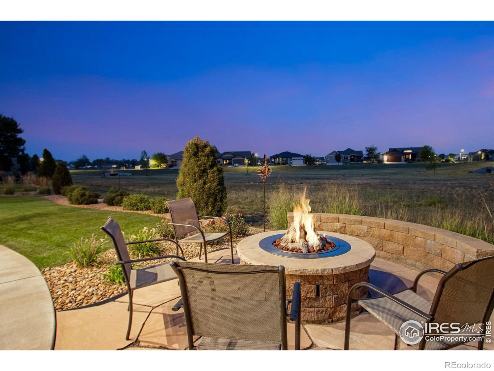 MLS Image #5 for 927  prism cactus circle,loveland, Colorado