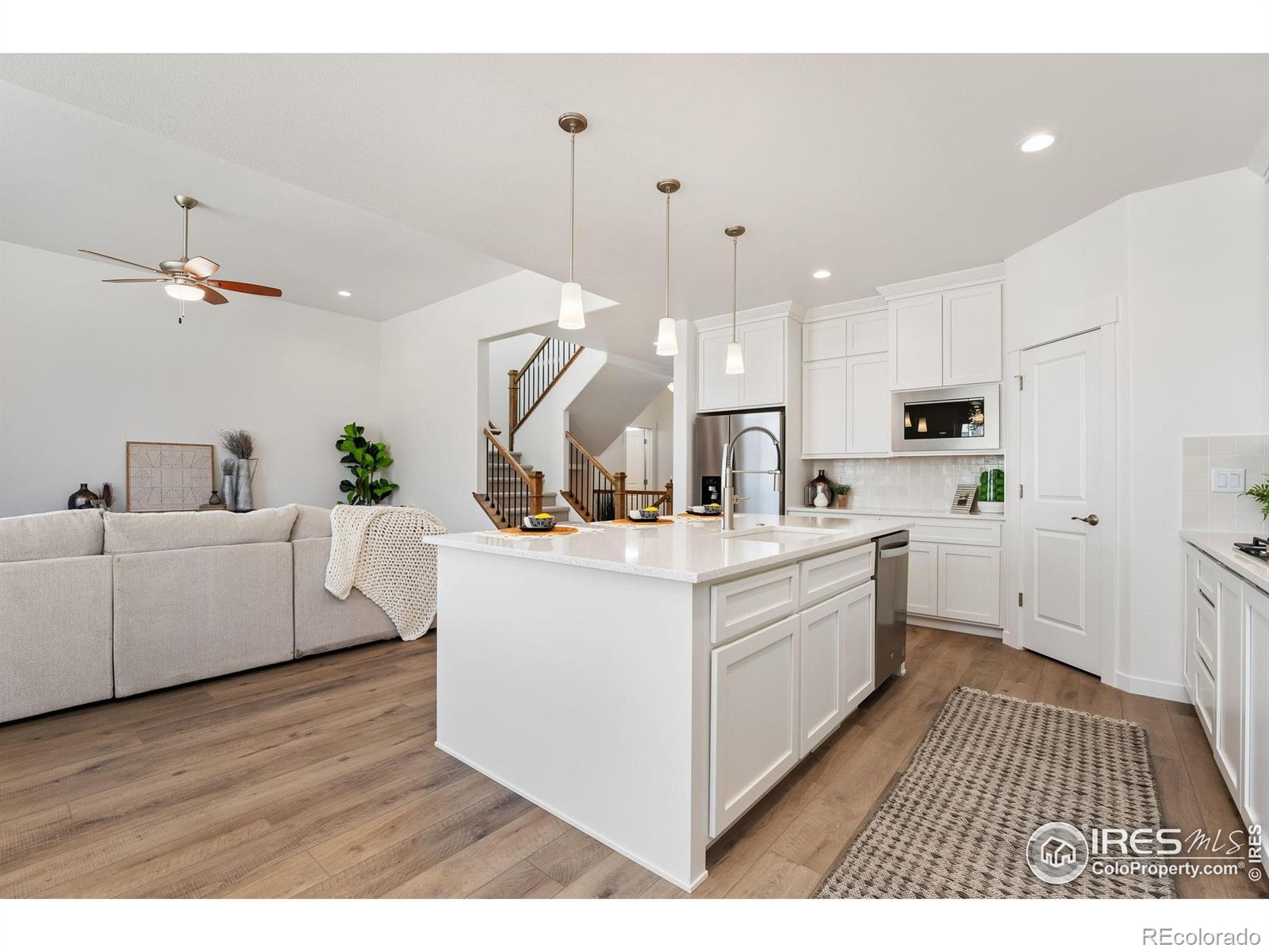 MLS Image #16 for 838  loess lane,windsor, Colorado