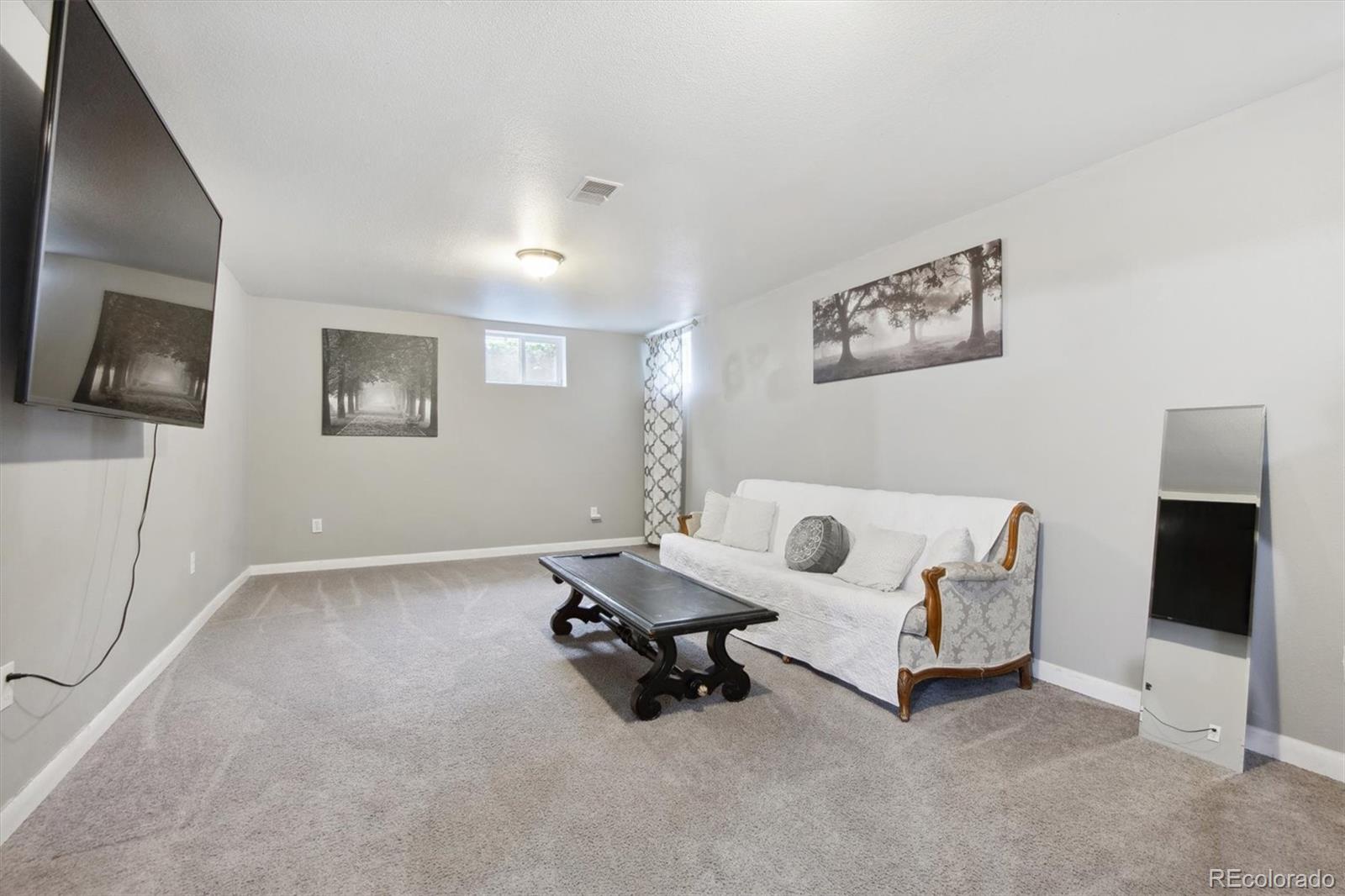 MLS Image #12 for 8640  richard road,denver, Colorado