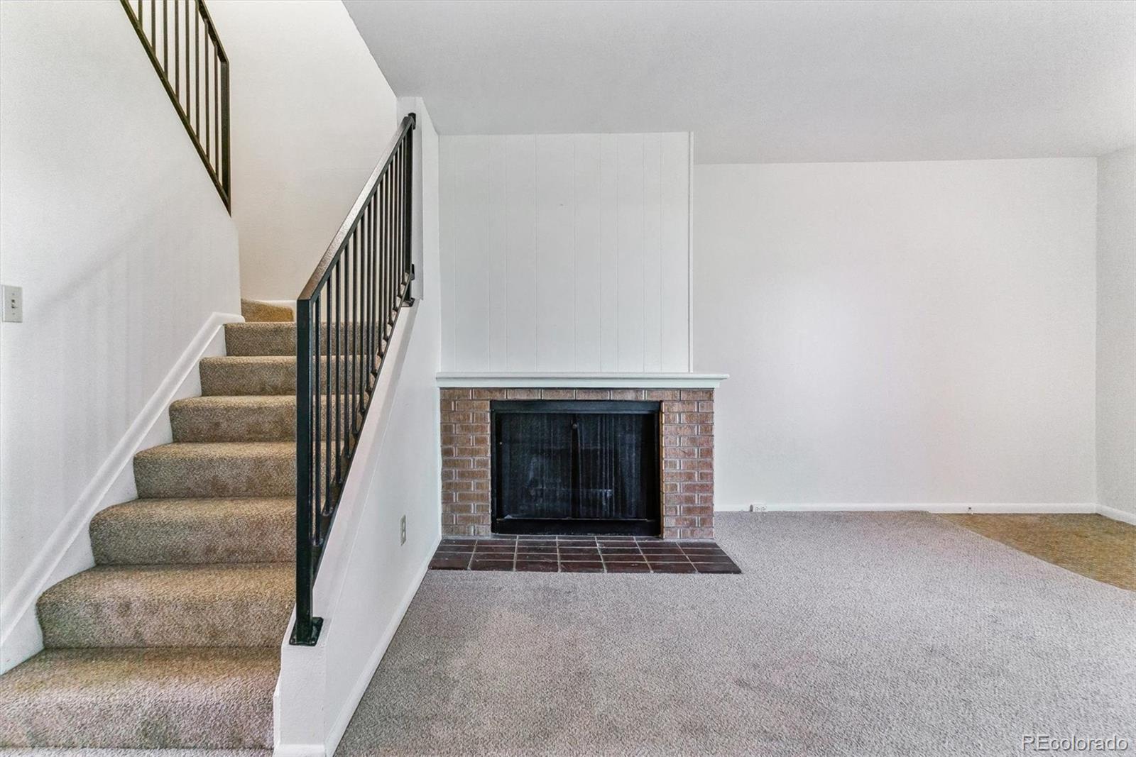 MLS Image #5 for 9243 e oxford drive ,denver, Colorado