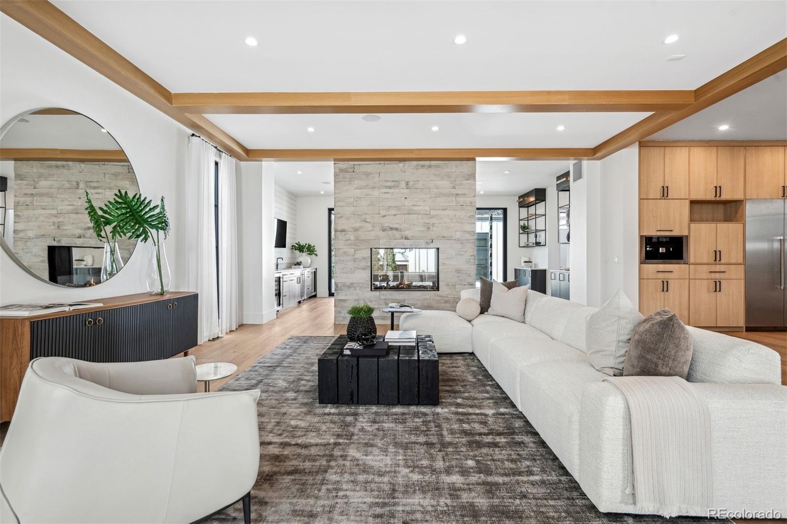 MLS Image #10 for 2475 s saint paul street,denver, Colorado