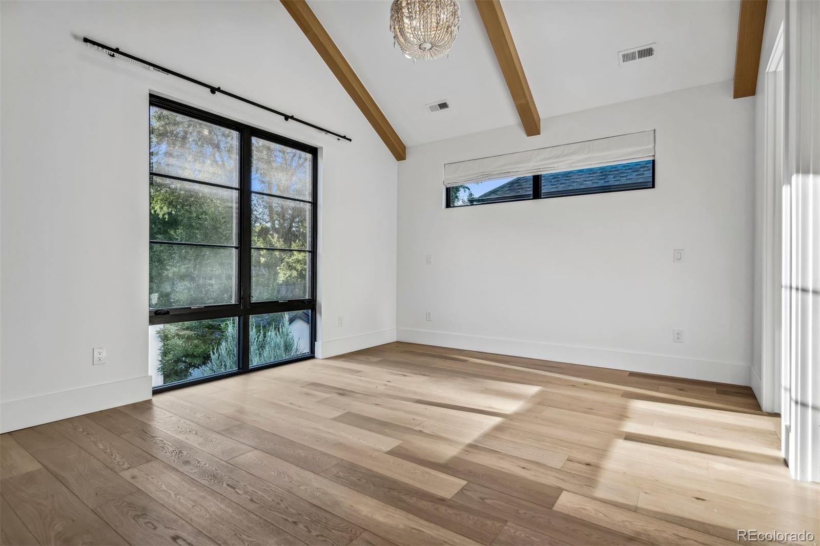 MLS Image #31 for 2475 s saint paul street,denver, Colorado