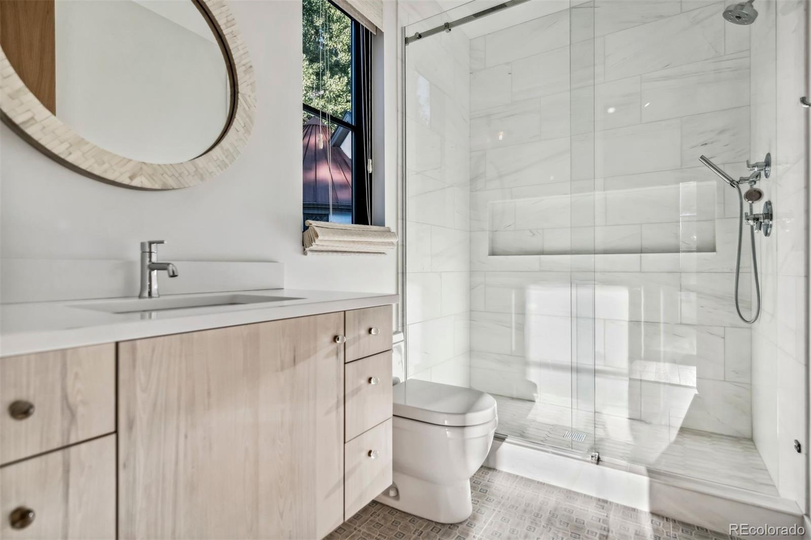 MLS Image #32 for 2475 s saint paul street,denver, Colorado