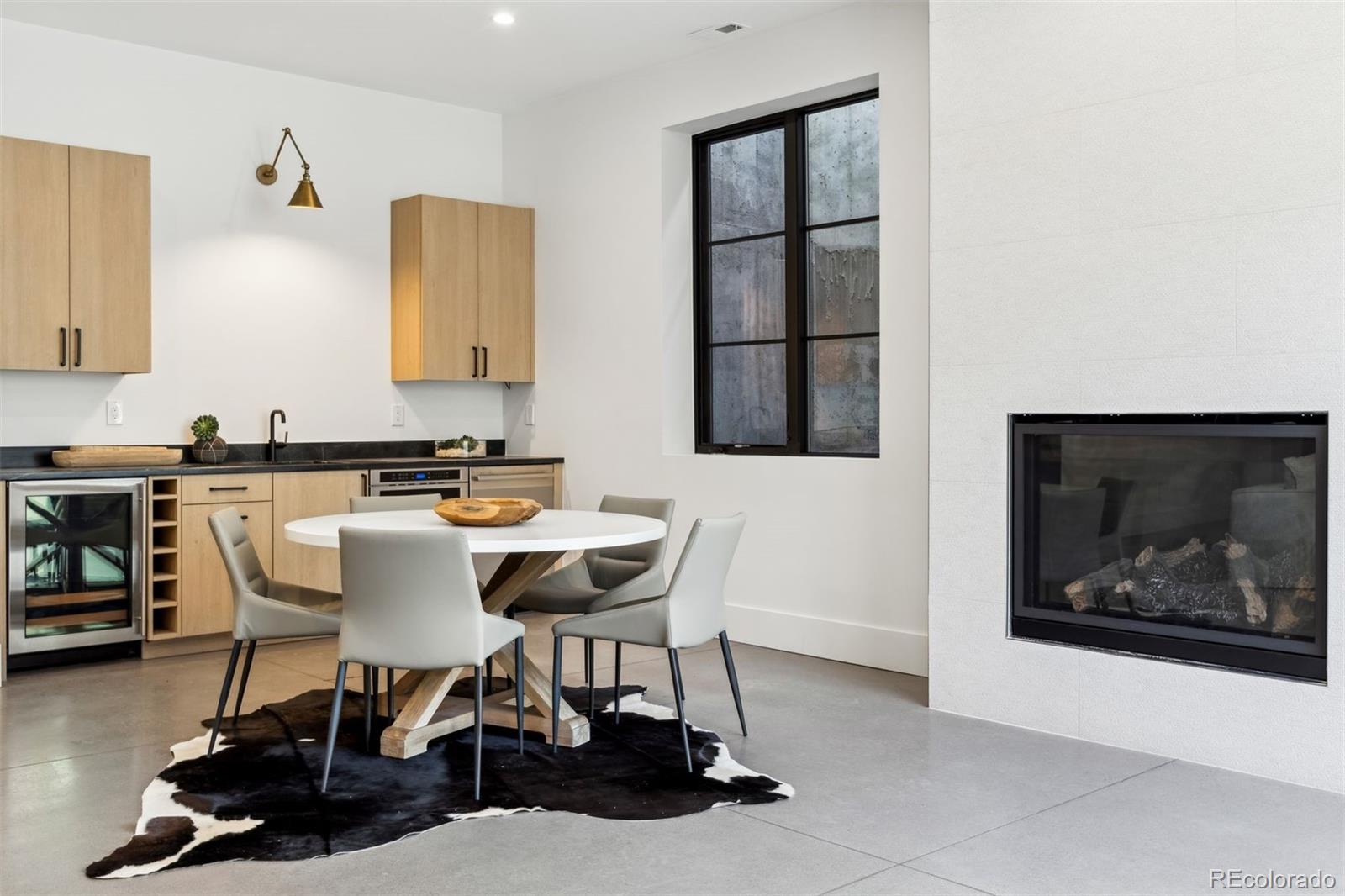 MLS Image #39 for 2475 s saint paul street,denver, Colorado