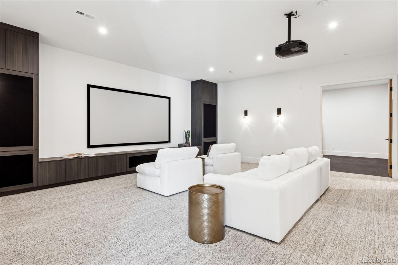MLS Image #41 for 2475 s saint paul street,denver, Colorado