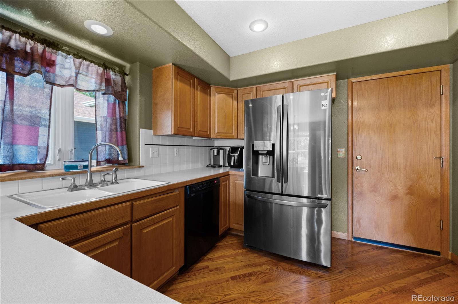 MLS Image #11 for 2766  serena drive,mead, Colorado