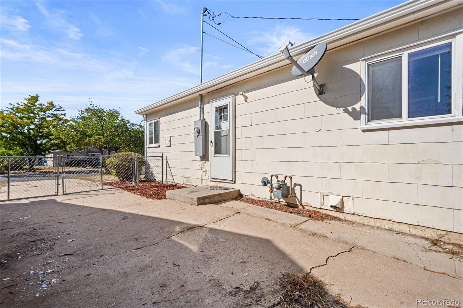 MLS Image #21 for 808  hanover street,aurora, Colorado