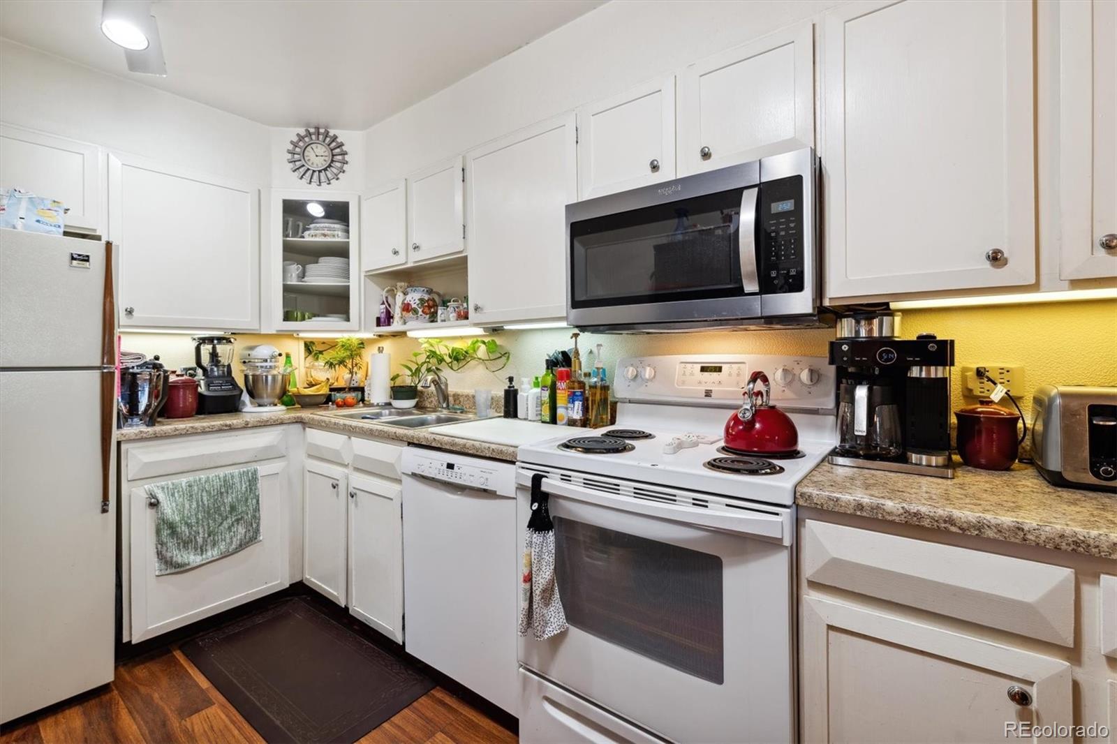 MLS Image #2 for 655 s alton way,denver, Colorado