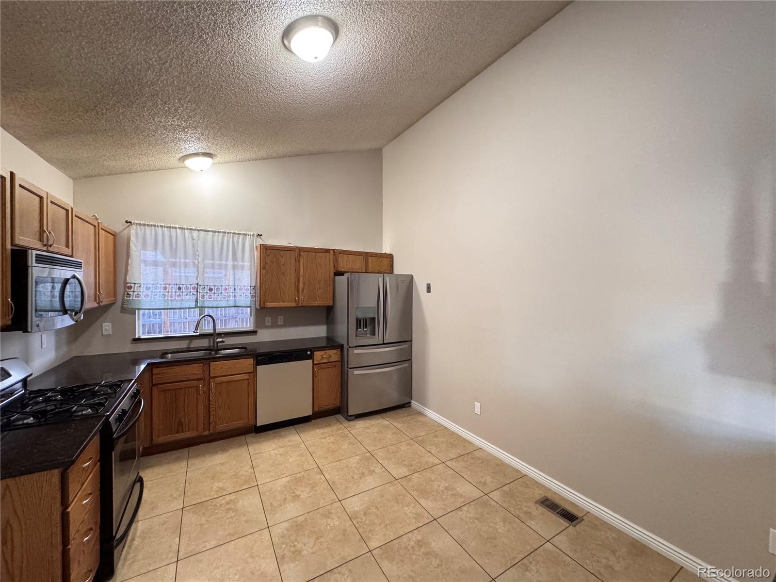 MLS Image #3 for 4319  dearborn street,denver, Colorado