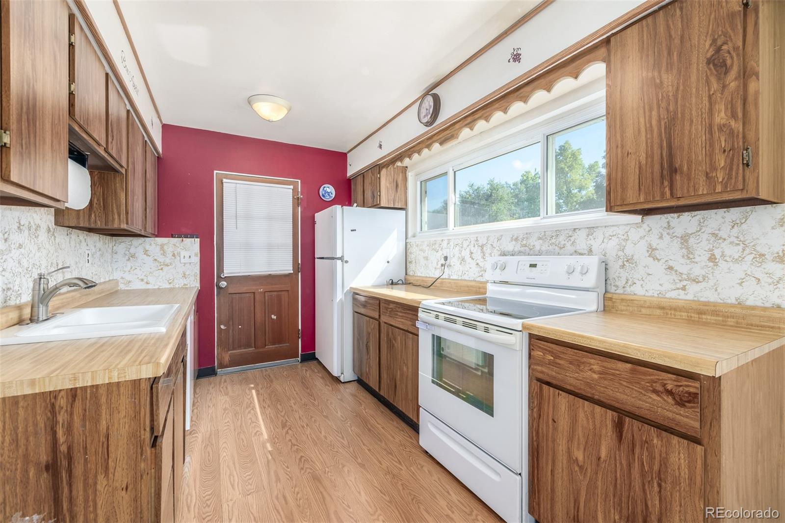 MLS Image #9 for 9105 w 49th avenue,arvada, Colorado