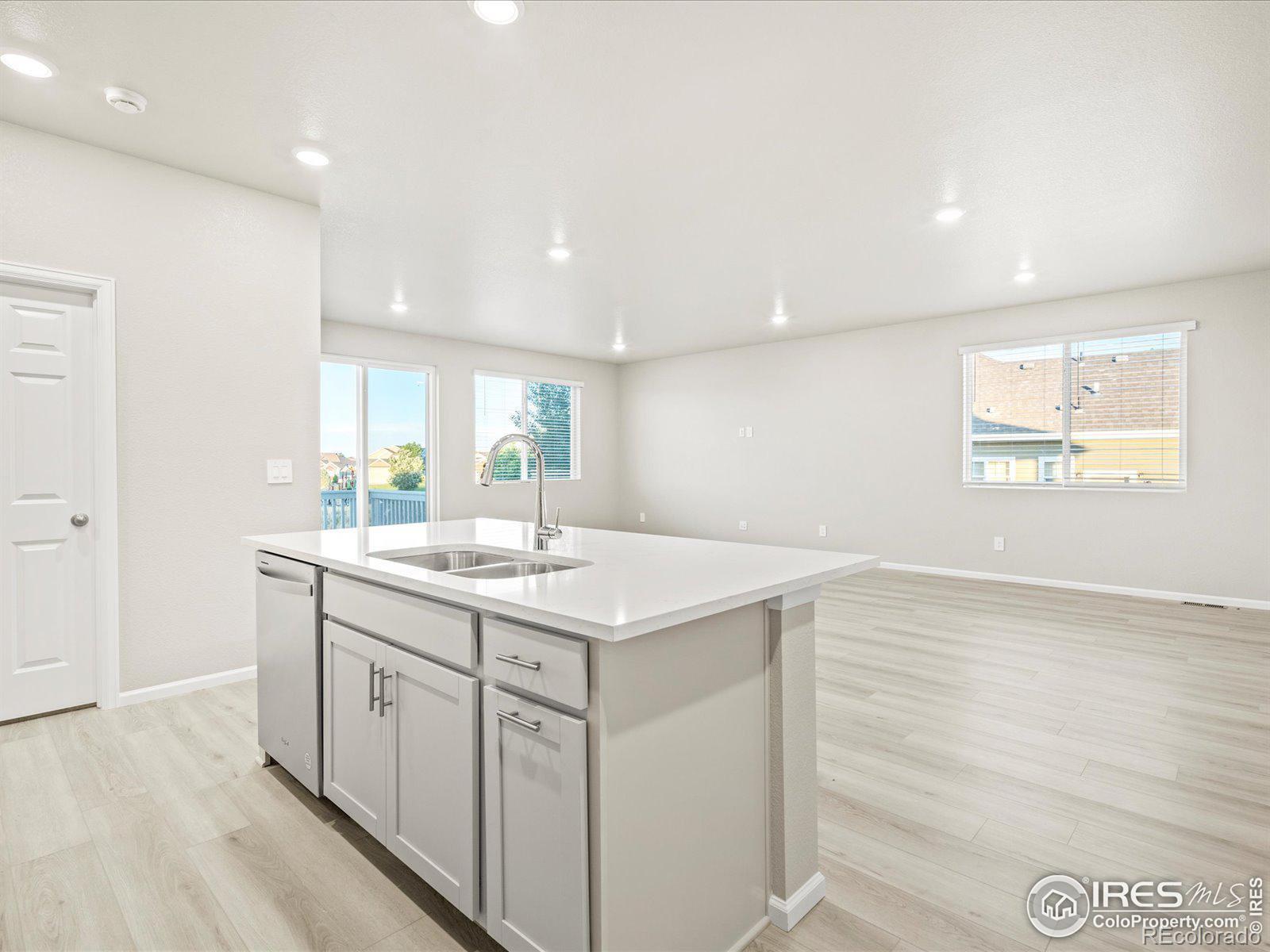 MLS Image #9 for 1646  colorado river drive,windsor, Colorado