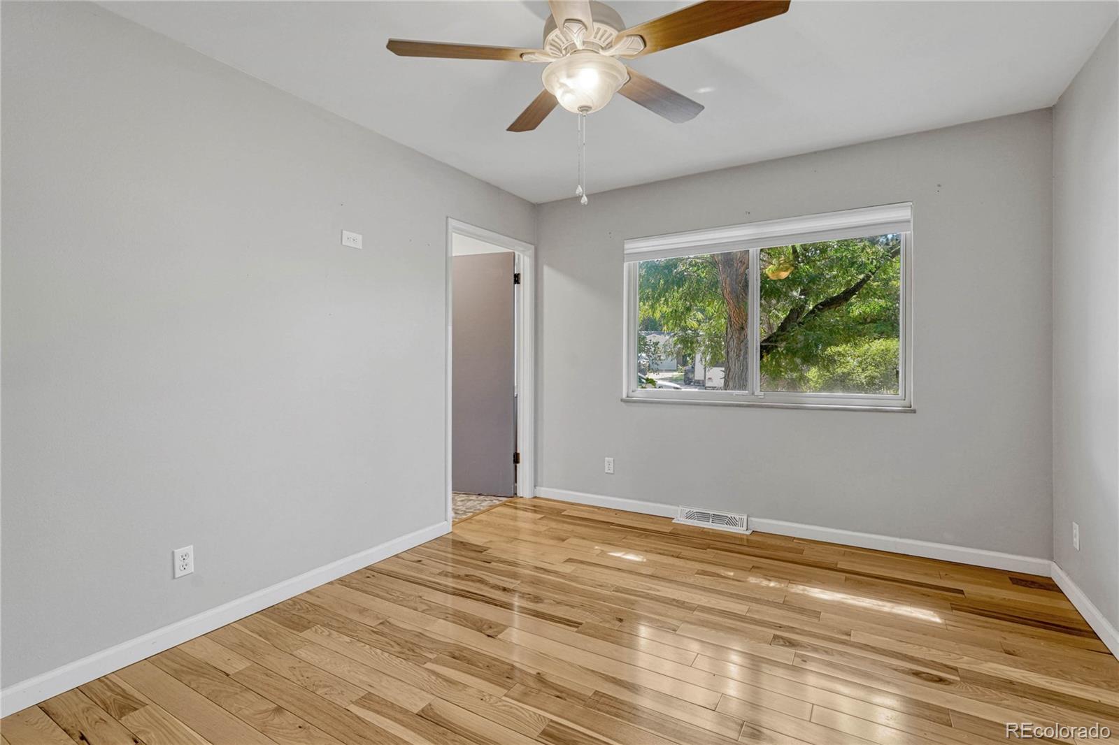 MLS Image #14 for 6821 e iliff place,denver, Colorado