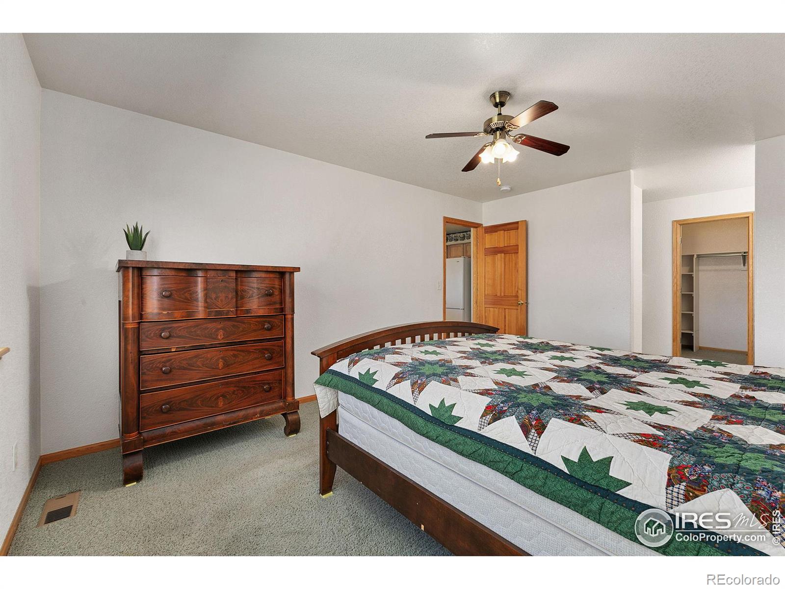 MLS Image #13 for 8564  citation drive,wellington, Colorado