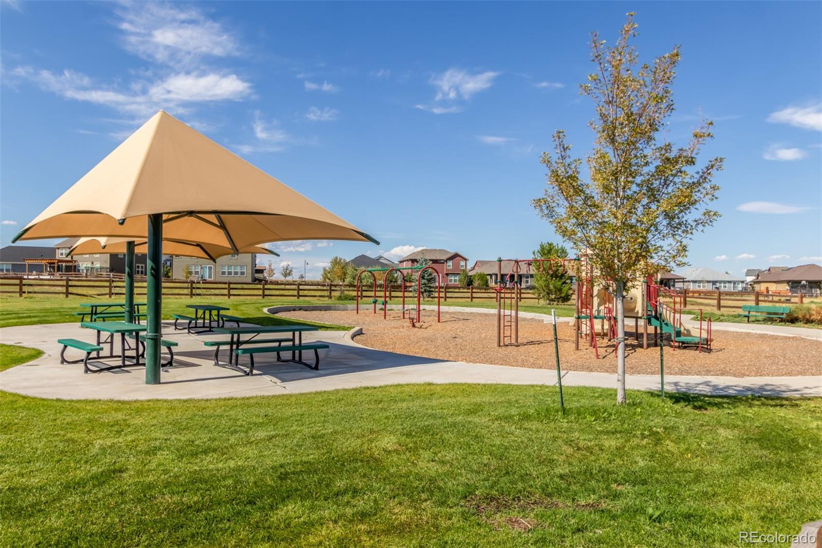 MLS Image #37 for 3307  hawthorne lane,dacono, Colorado