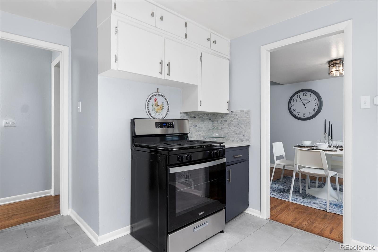 MLS Image #11 for 9927 e 7th avenue,aurora, Colorado