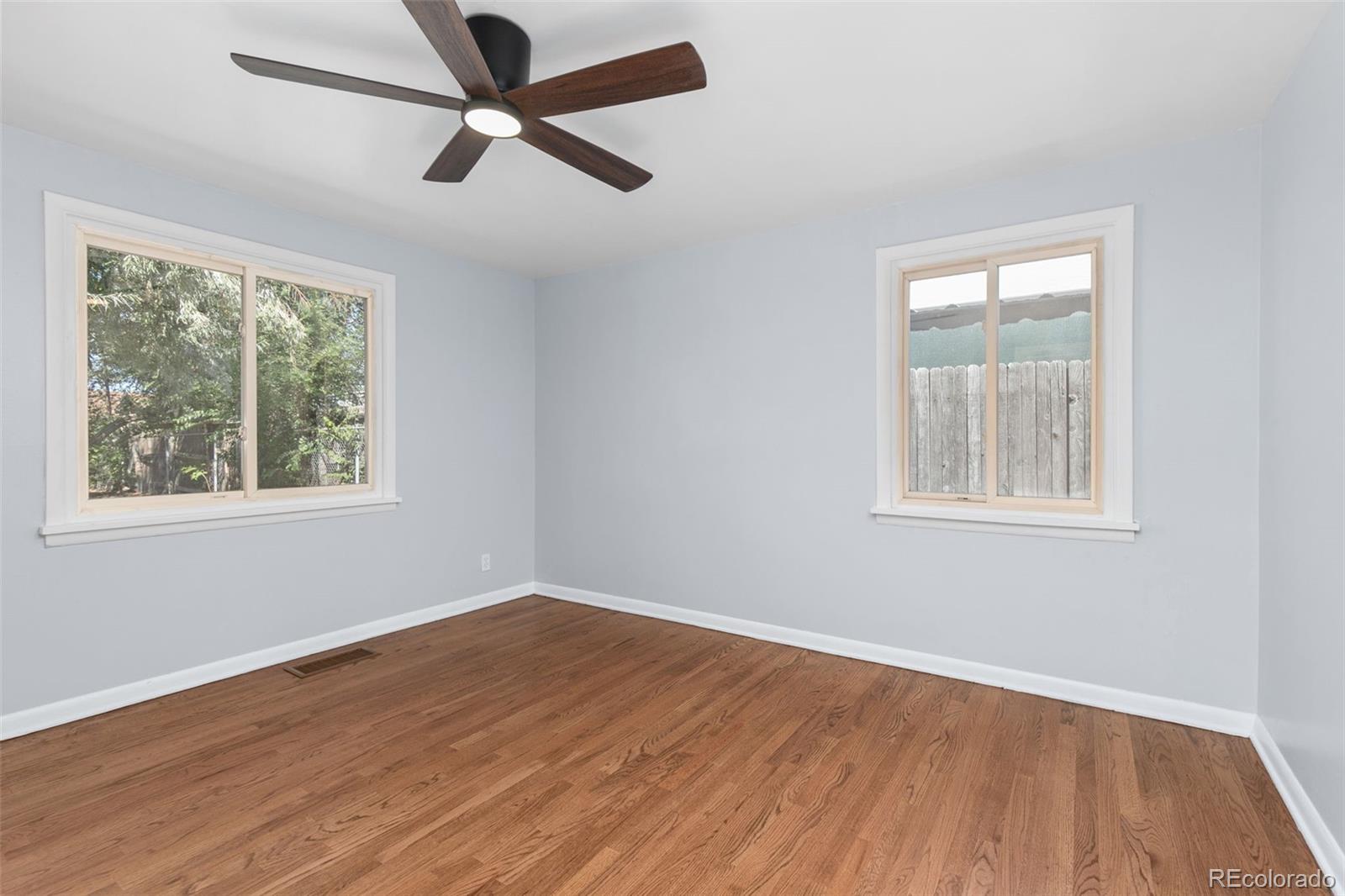 MLS Image #19 for 9927 e 7th avenue,aurora, Colorado