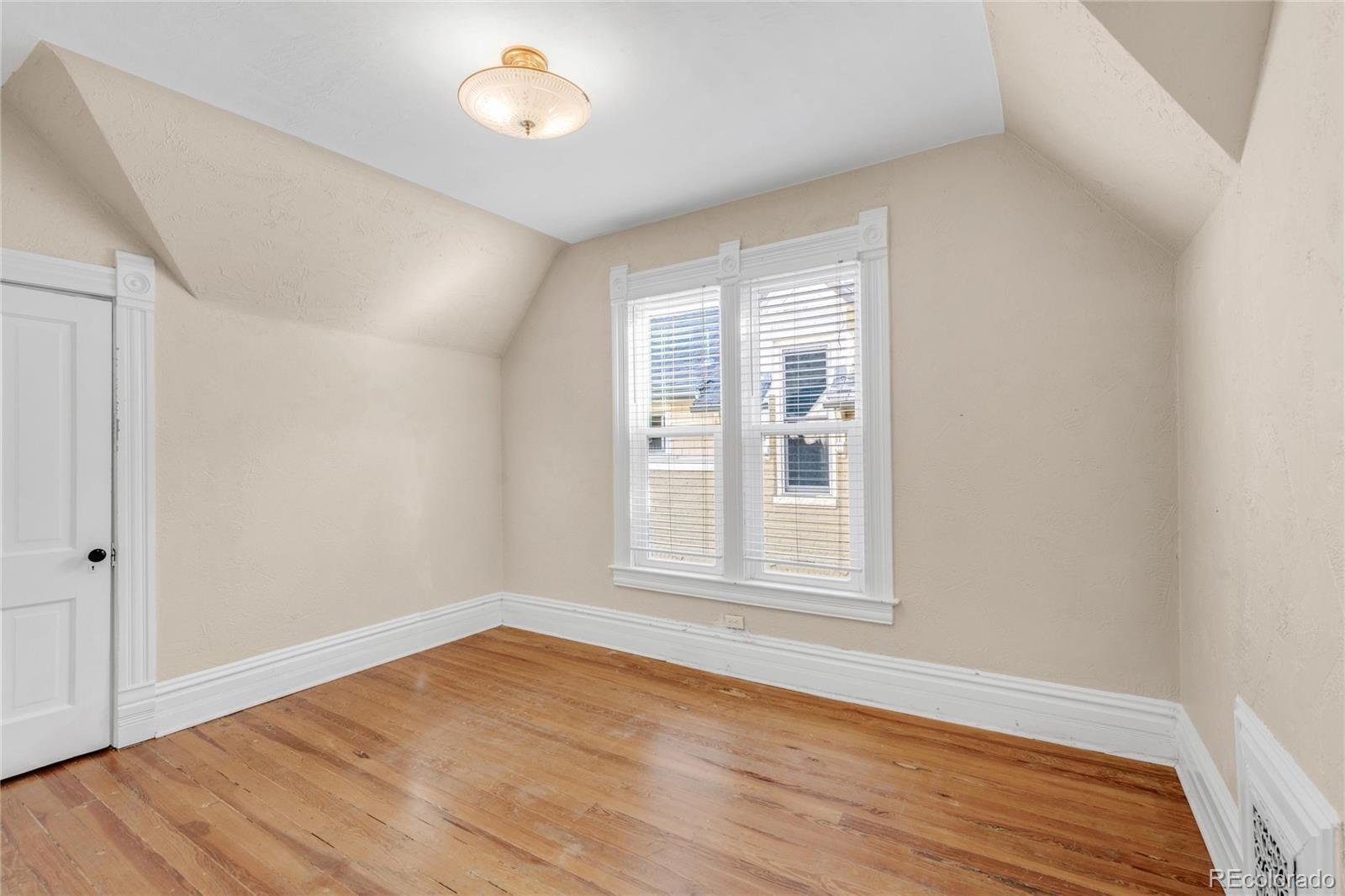 MLS Image #22 for 2344 n franklin street,denver, Colorado