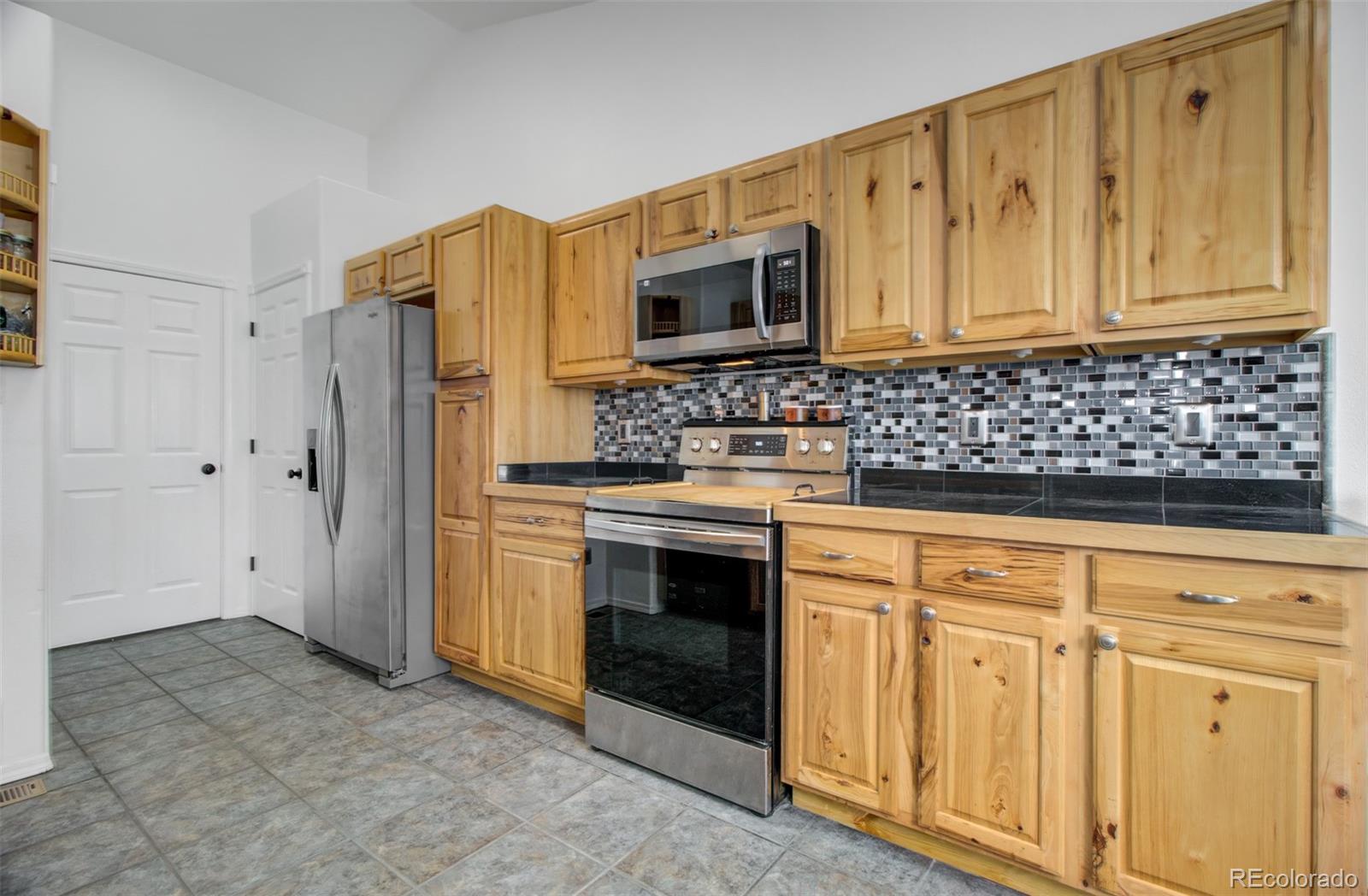 MLS Image #6 for 6624  fountain ridge circle,fountain, Colorado