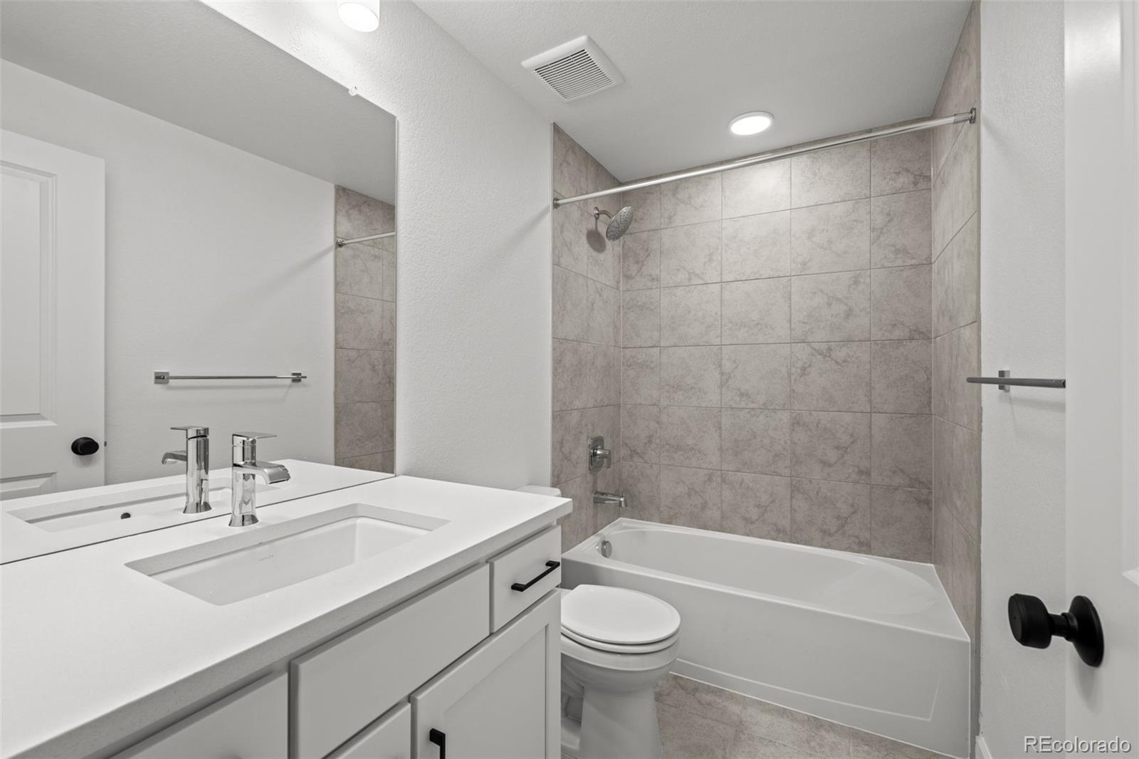 MLS Image #30 for 8279 s quail court,littleton, Colorado