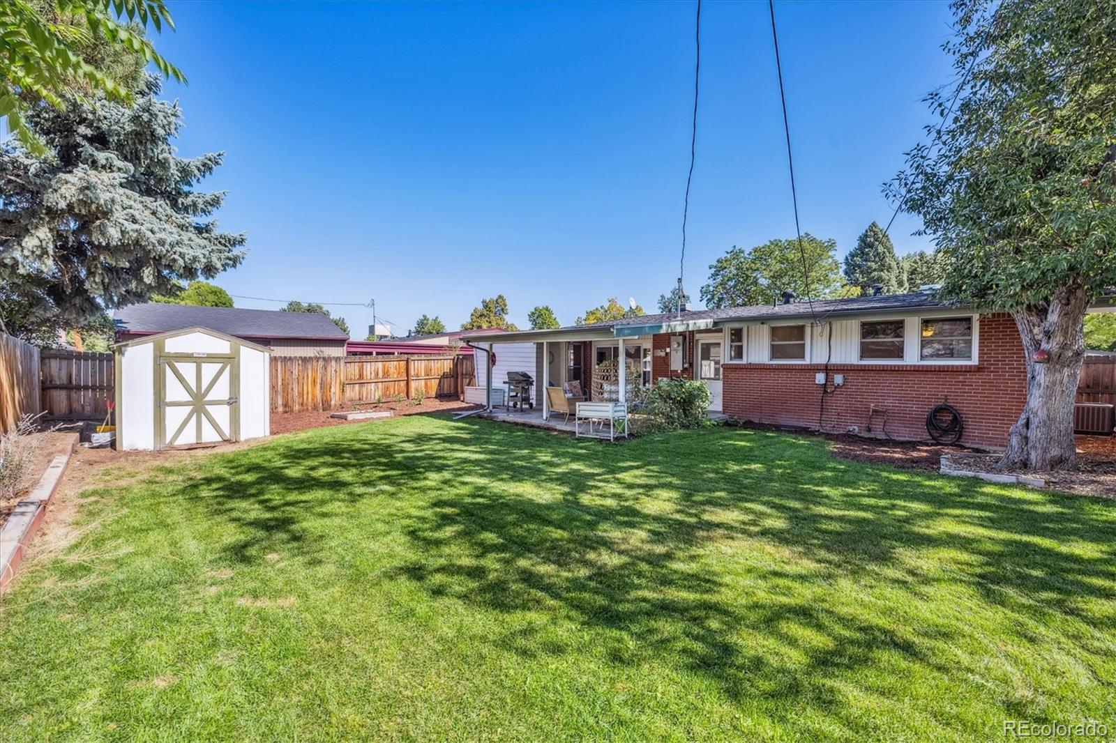 MLS Image #26 for 2027 s vrain street,denver, Colorado