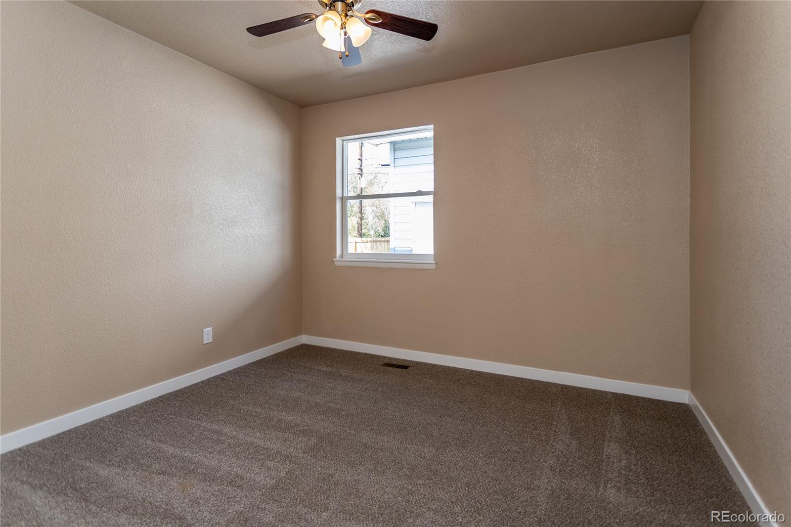 MLS Image #11 for 526  crest street,fountain, Colorado