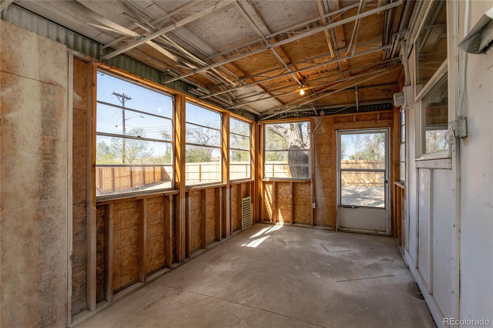 MLS Image #14 for 526  crest street,fountain, Colorado