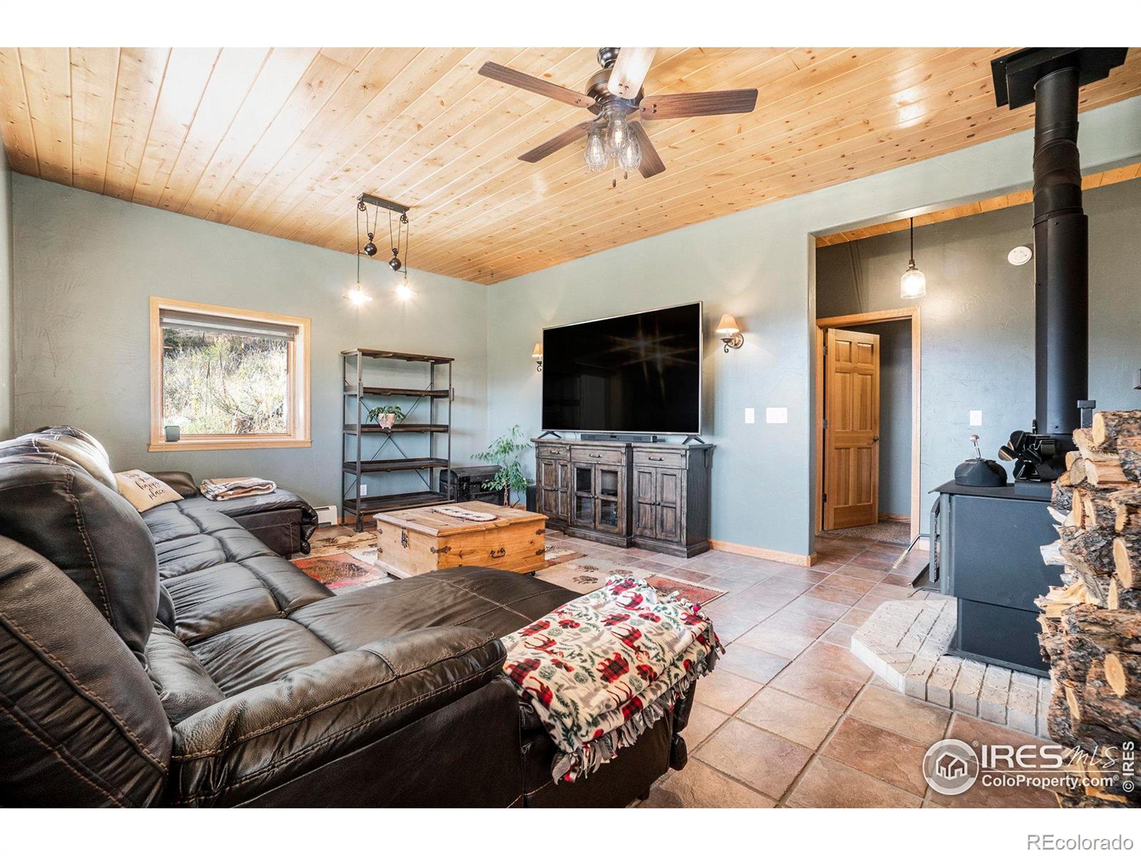 MLS Image #3 for 9753  bardwell lane,loveland, Colorado