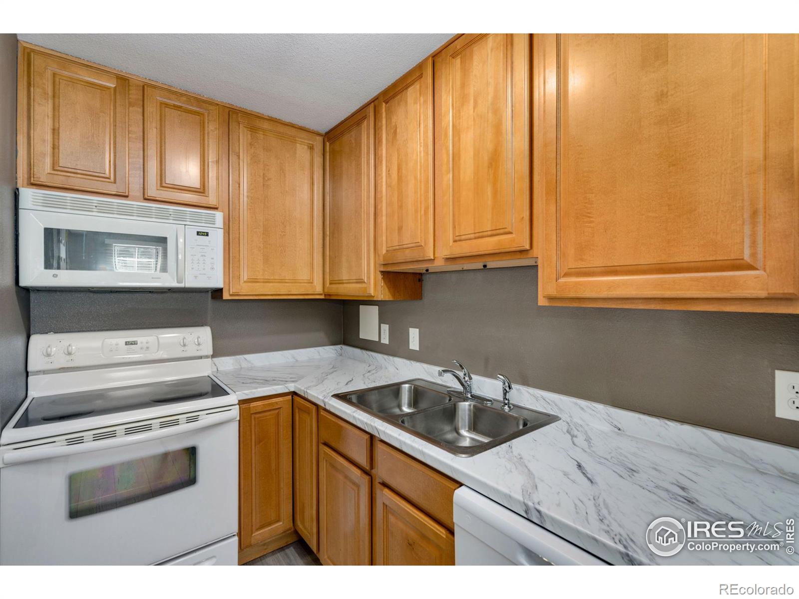 MLS Image #12 for 720  city park avenue,fort collins, Colorado