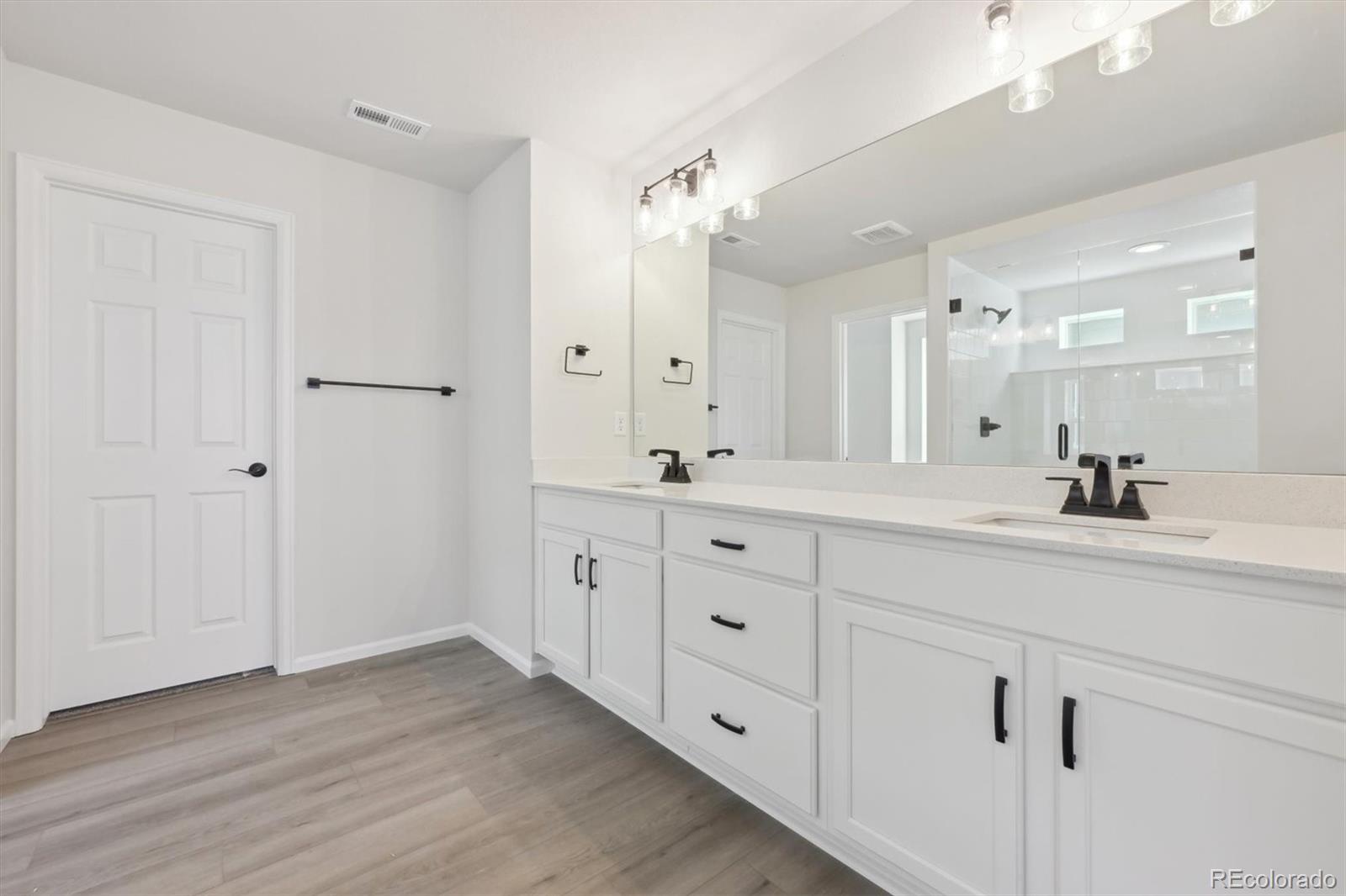 MLS Image #11 for 17811 e 93rd avenue,commerce city, Colorado