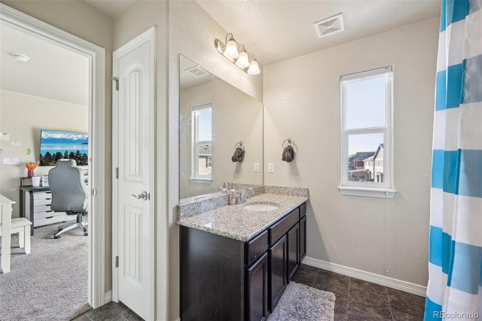 MLS Image #29 for 9741  eagle creek circle,commerce city, Colorado