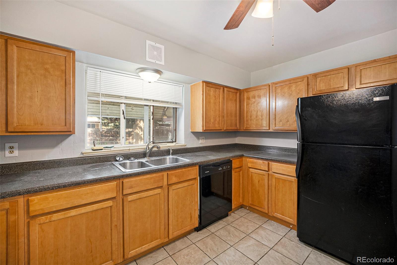 MLS Image #7 for 1445 s eaton street,lakewood, Colorado