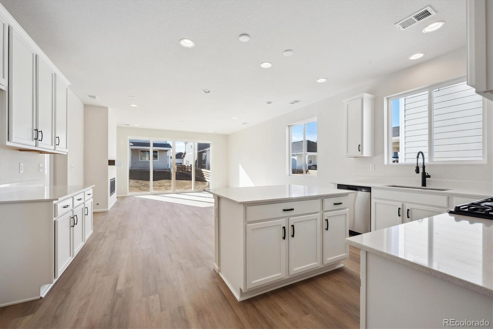 MLS Image #5 for 1392  rock cliff avenue,erie, Colorado