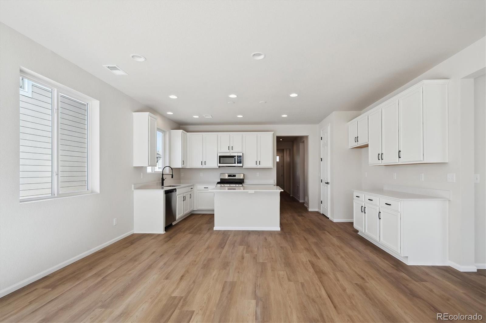 MLS Image #6 for 1392  rock cliff avenue,erie, Colorado