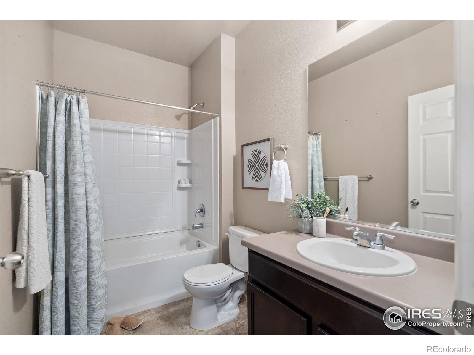 MLS Image #23 for 1556  highfield drive,windsor, Colorado