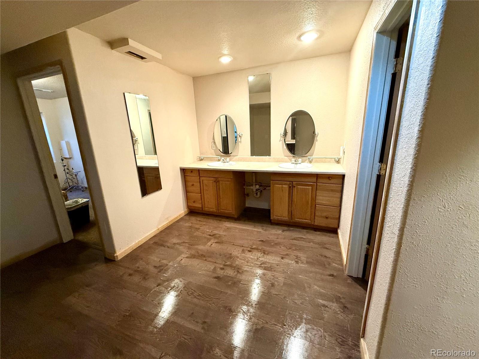 MLS Image #24 for 463 w player drive,pueblo west, Colorado