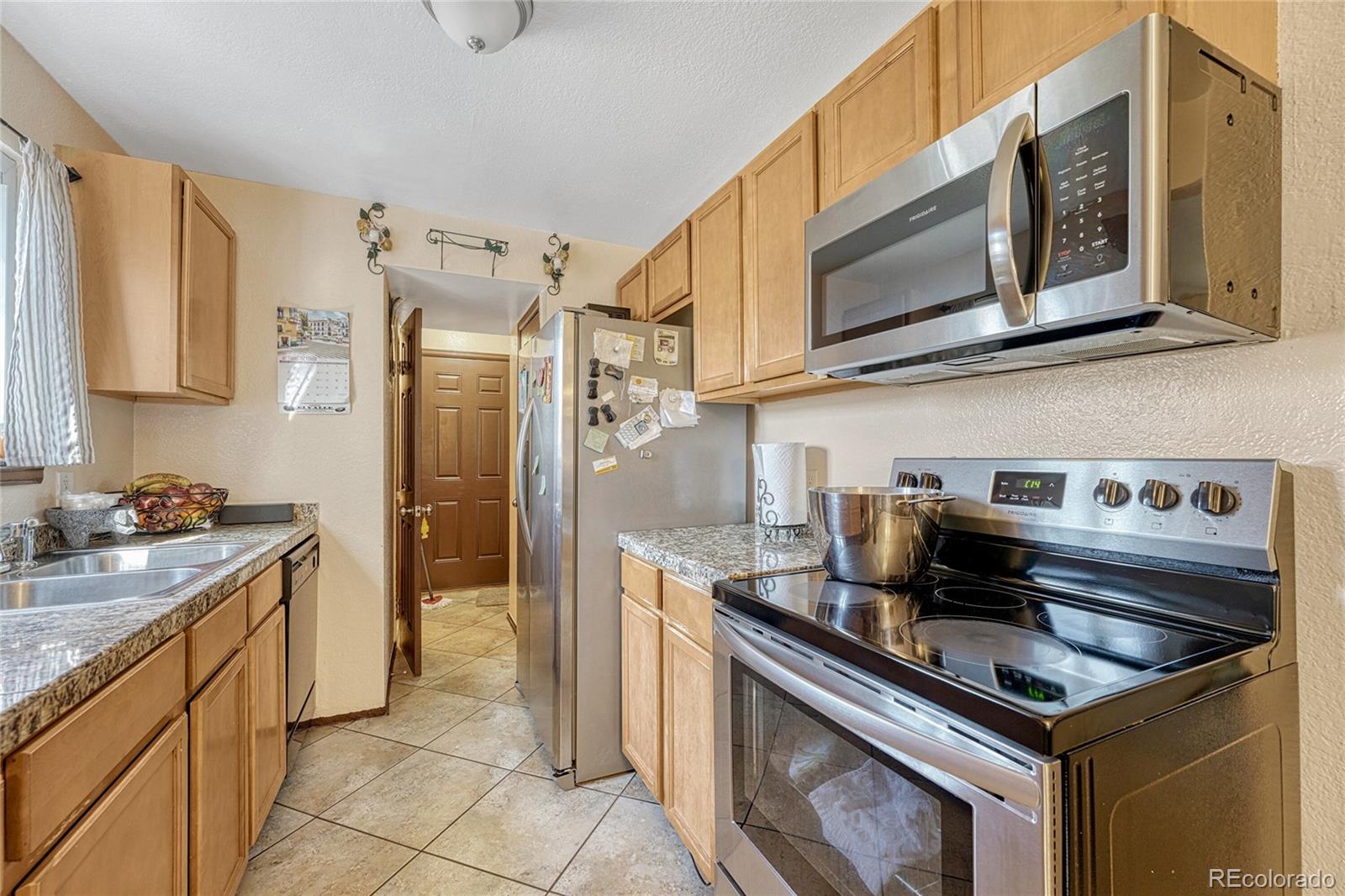 MLS Image #2 for 4521  del rio court,denver, Colorado