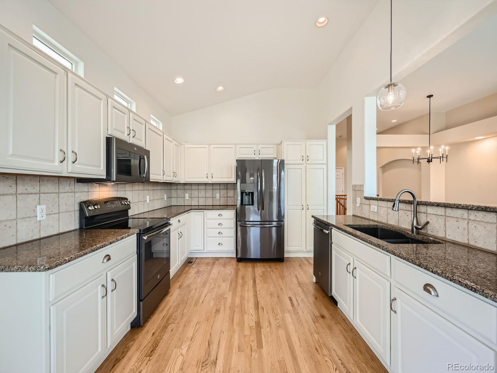 MLS Image #9 for 20548 e lake place,centennial, Colorado