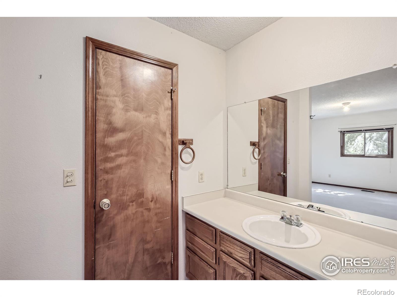 MLS Image #10 for 2809  morgan court,fort collins, Colorado