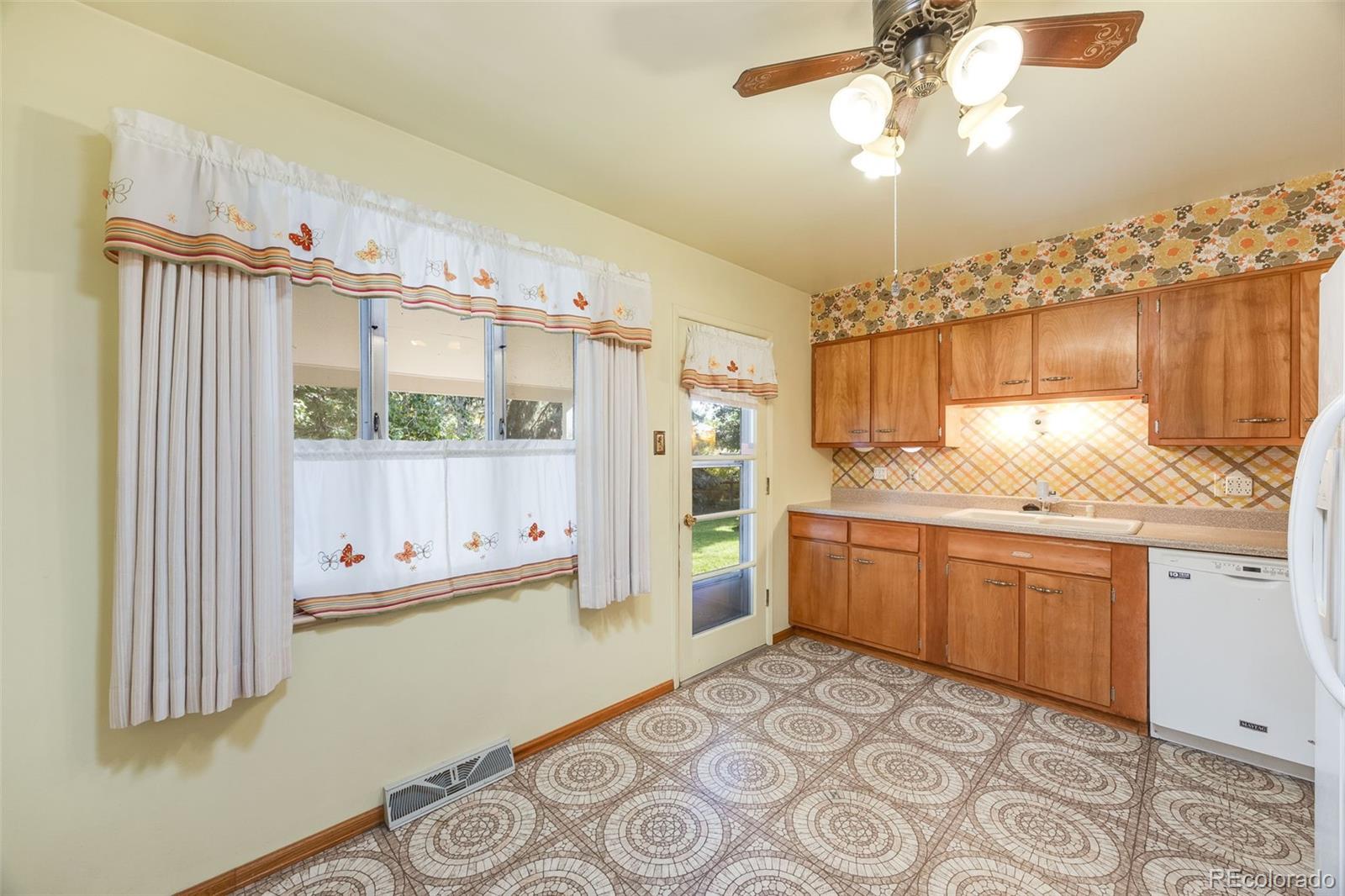 MLS Image #10 for 1630 s valentine way,lakewood, Colorado