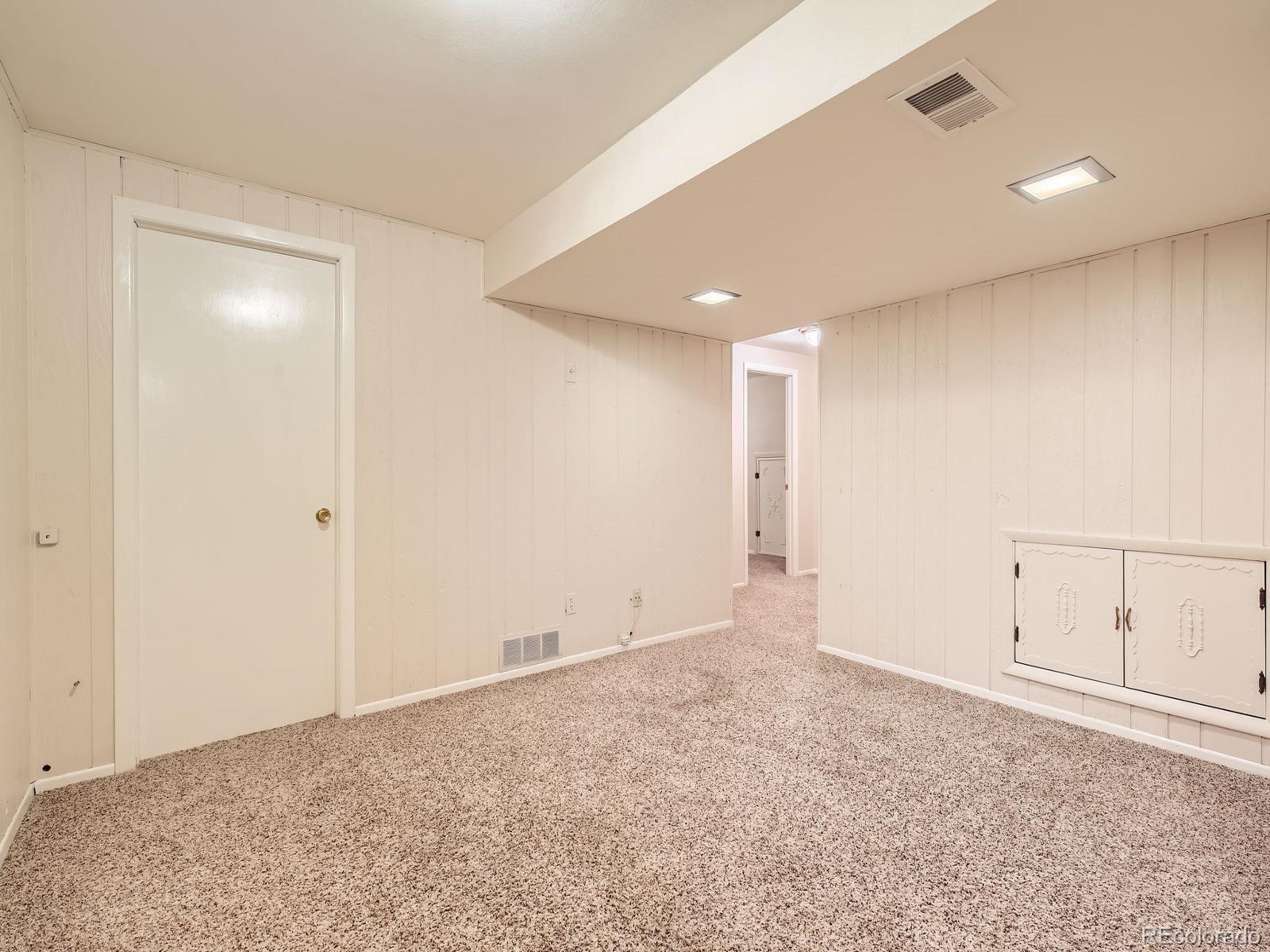 MLS Image #15 for 4446 s xenia street,denver, Colorado