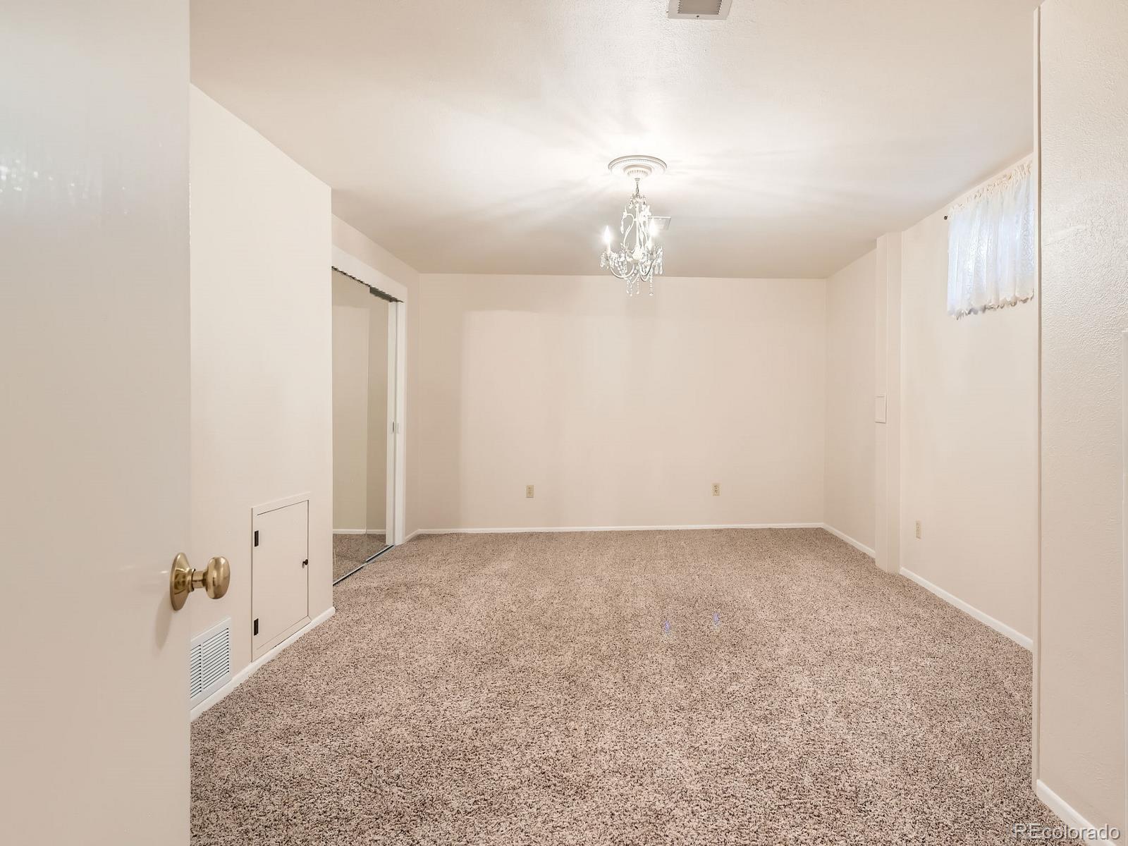 MLS Image #16 for 4446 s xenia street,denver, Colorado